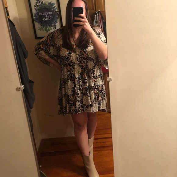 Dress - Picture 2 of 3